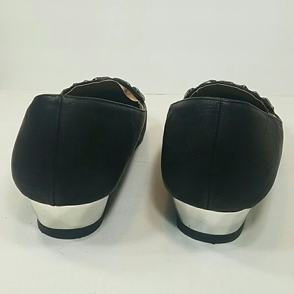 JOAN BOYCE Rhinestone Flats. Size 9.5W - Picture 4 of 7